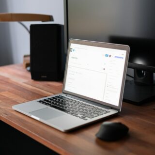 Squarespace ou WordPress : le guide complet pour faire le bon choix en 2025